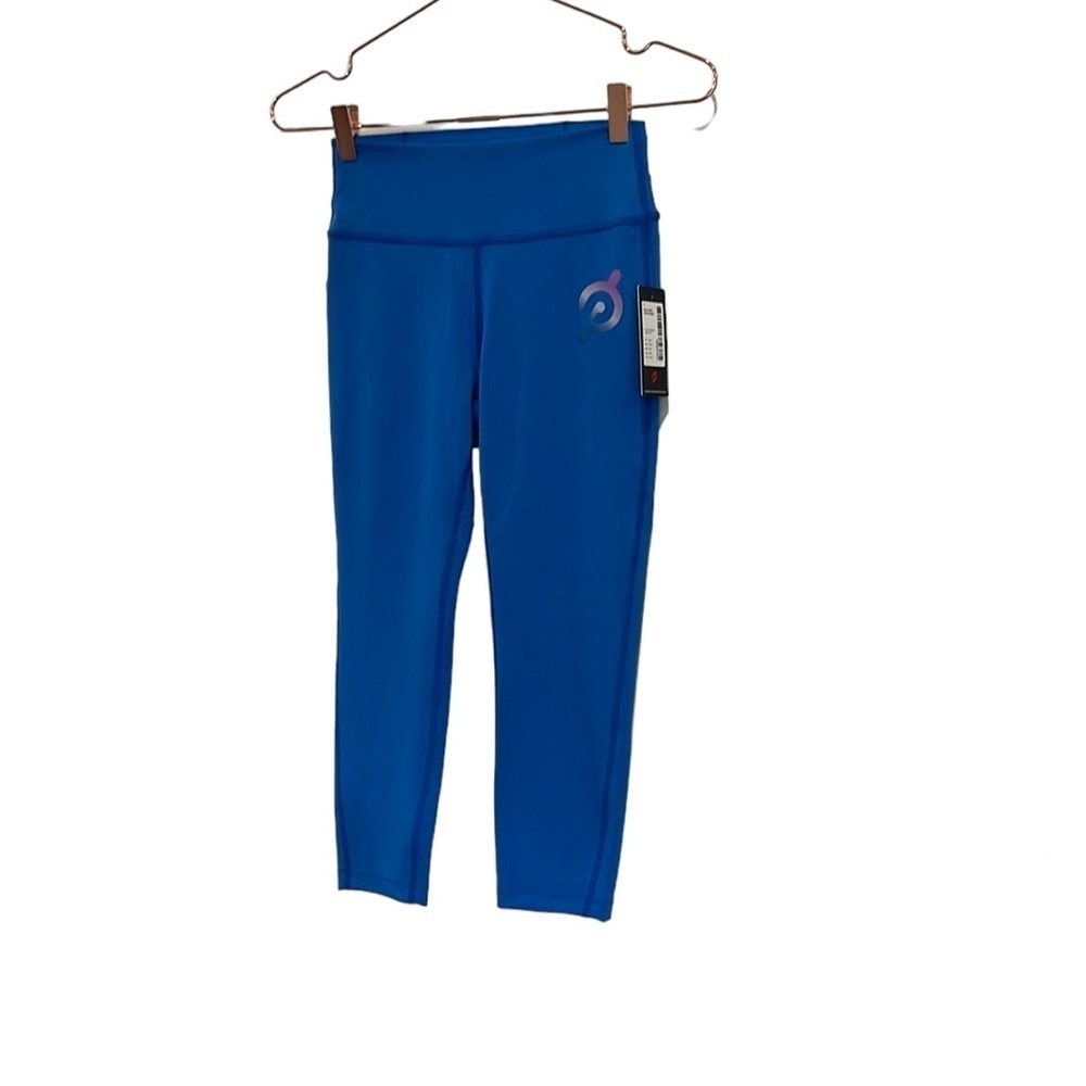 Peloton blue Move Capri leggings. Size small